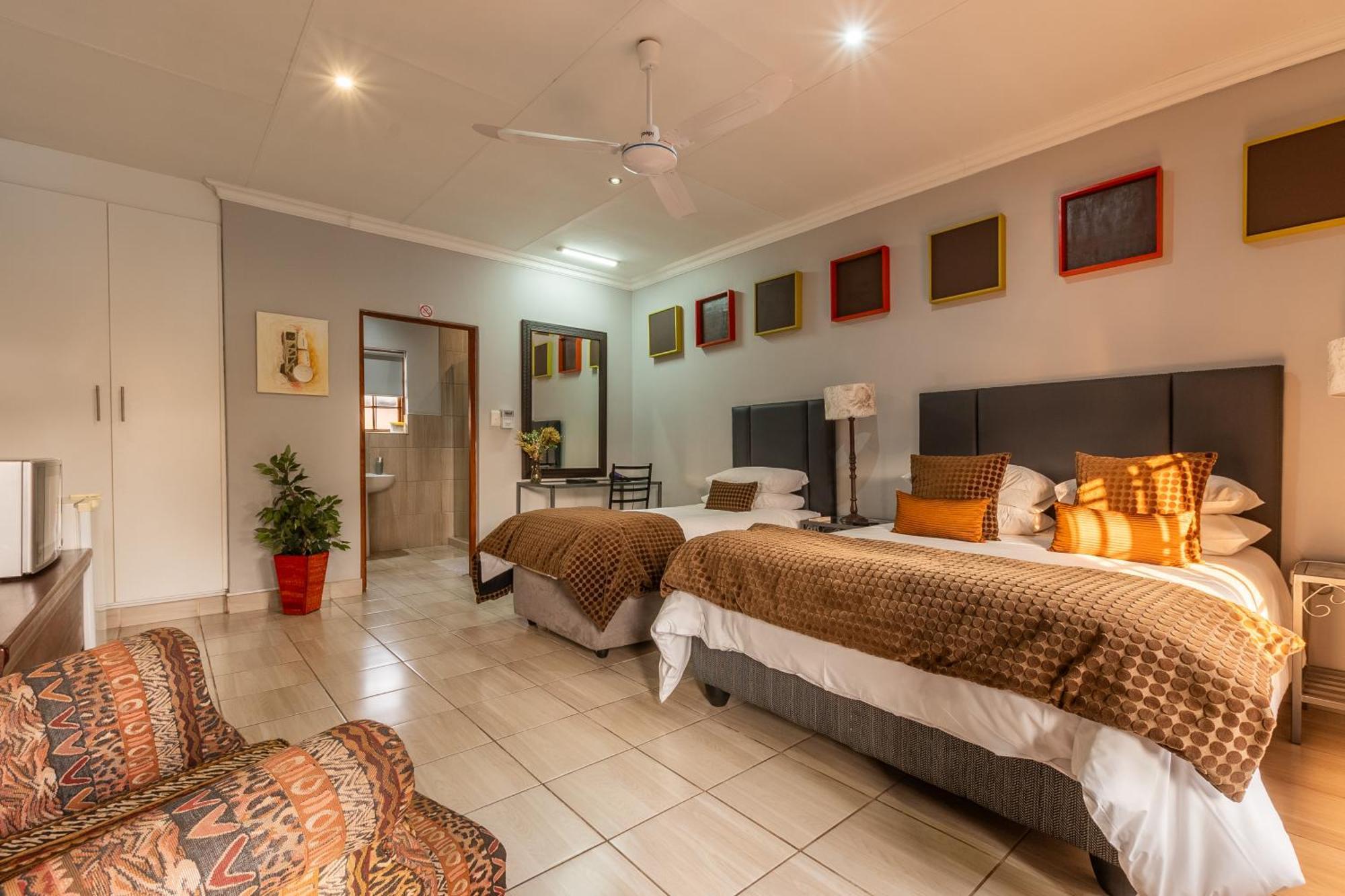 Diamond Rose Guest House Middelburg  Zimmer foto